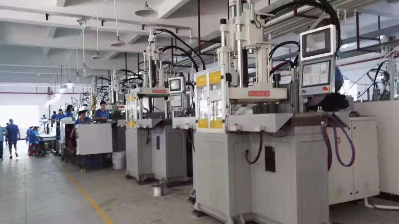 注塑機(jī)料管組的三小件為什么容易損壞？